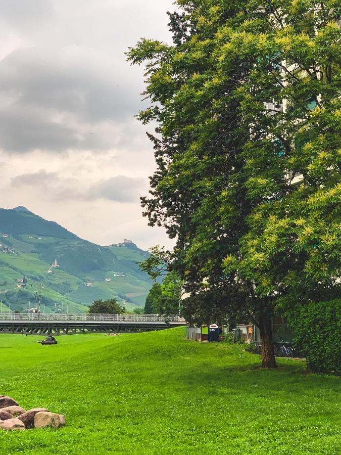 Cozy City Center Apartment Bolzano Kültér fotó